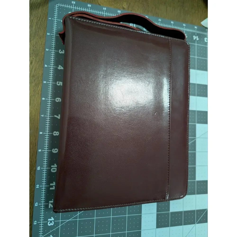 Day Planner Inc. Classic Edition Zippered Organizer Planner Burgundy VTG